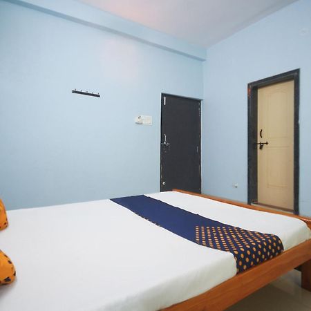 Spot On 39385 Venkatesh Palace Farhatabad Luaran gambar