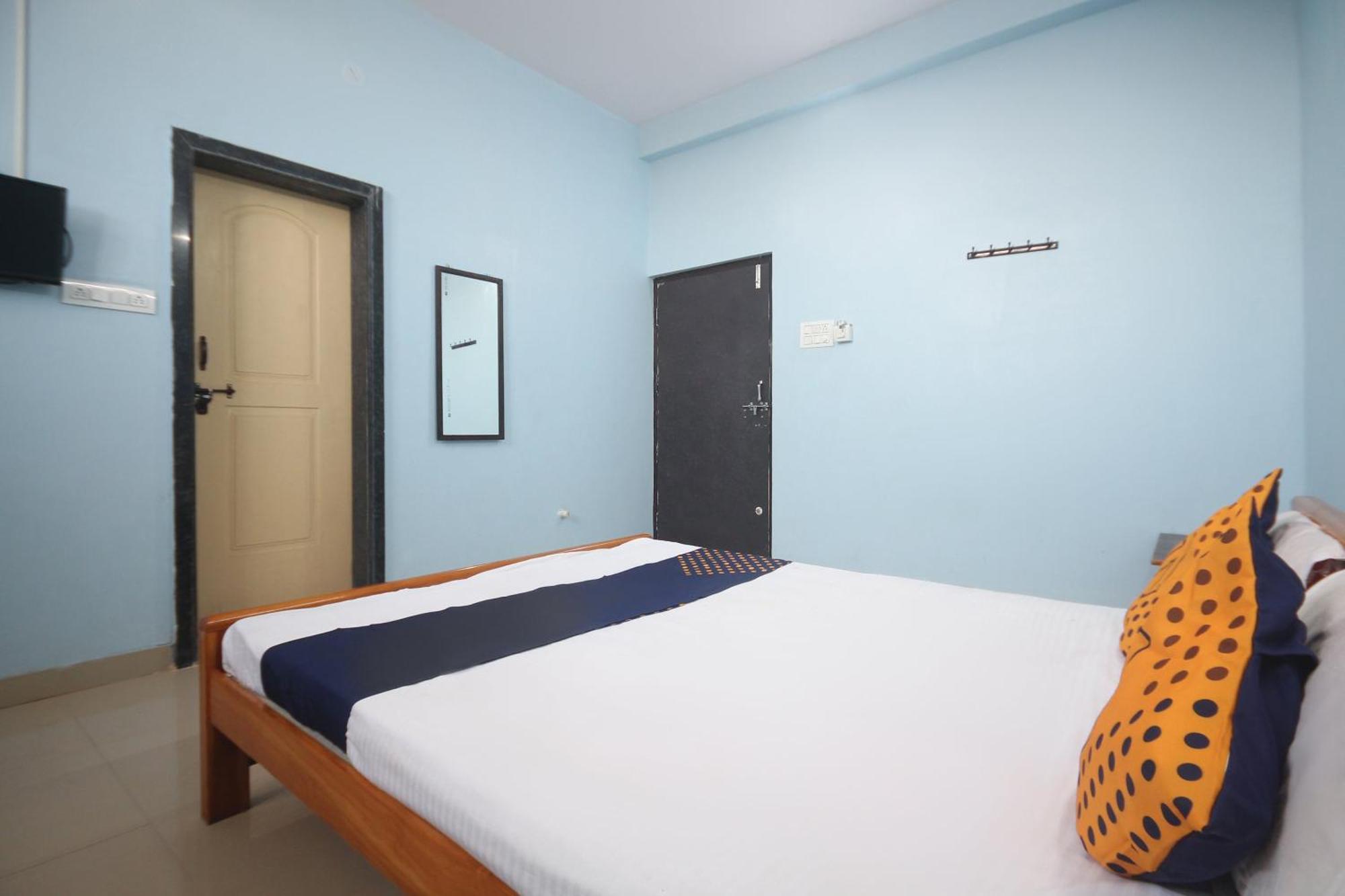 Spot On 39385 Venkatesh Palace Farhatabad Luaran gambar