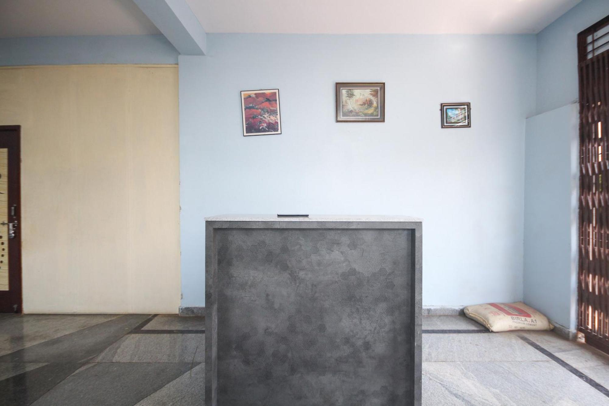Spot On 39385 Venkatesh Palace Farhatabad Luaran gambar