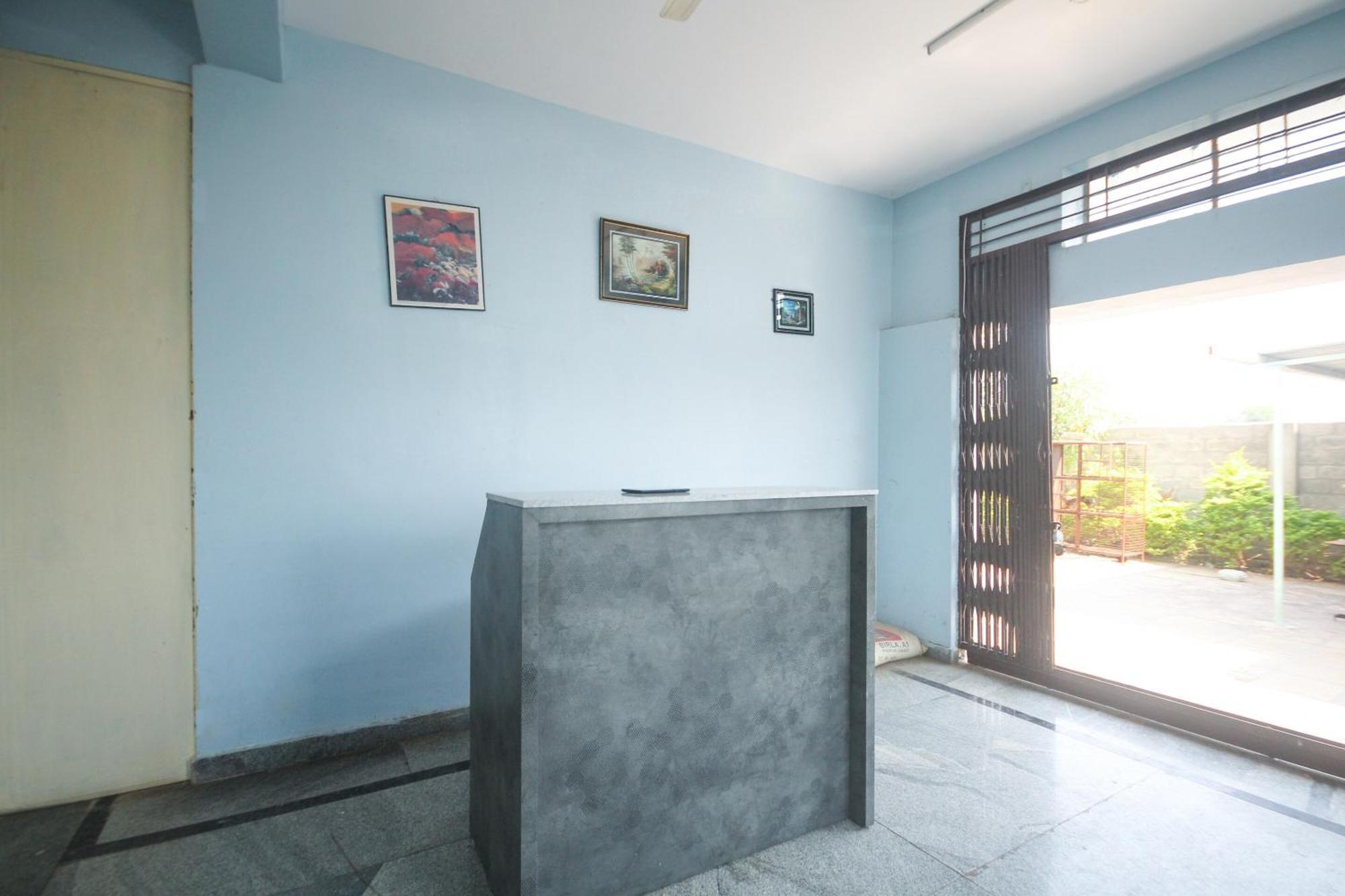 Spot On 39385 Venkatesh Palace Farhatabad Luaran gambar